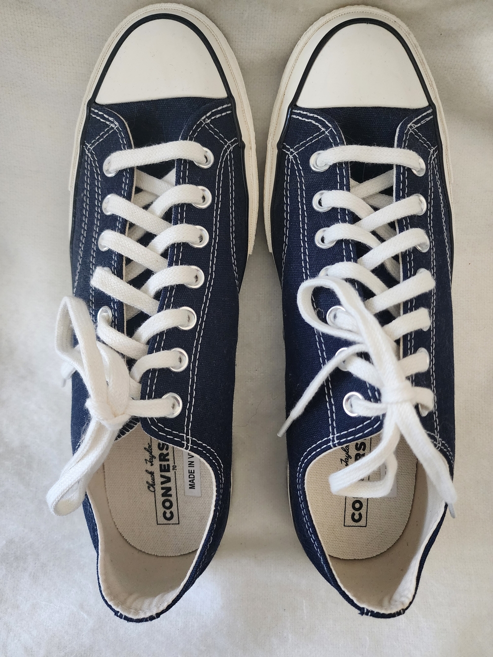Converse All Star Chuck Taylor Navy and White Low-Top Canvas Sneakers